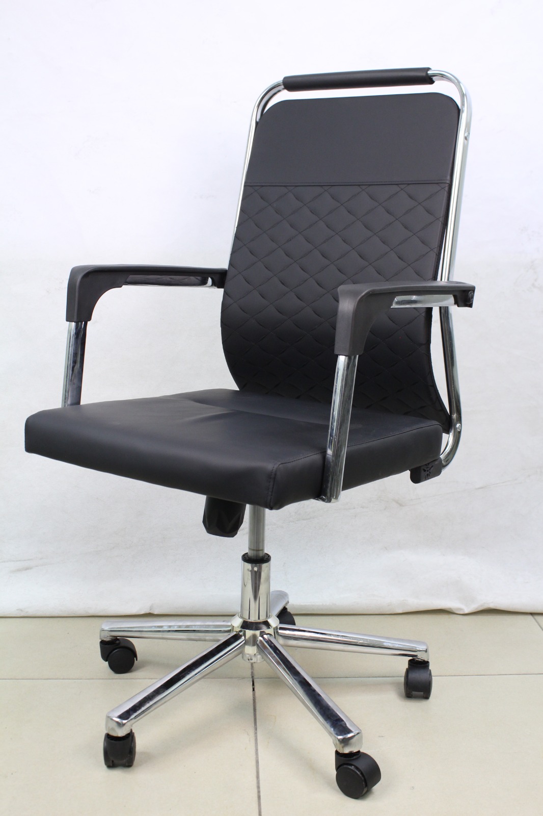 Black Diamond Stitch Leather Mid Back Office Chair