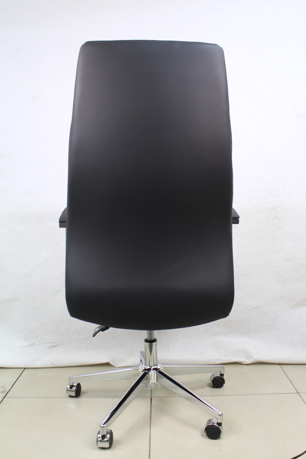 Black Ribbed High Back Leather Executive Chair, back view