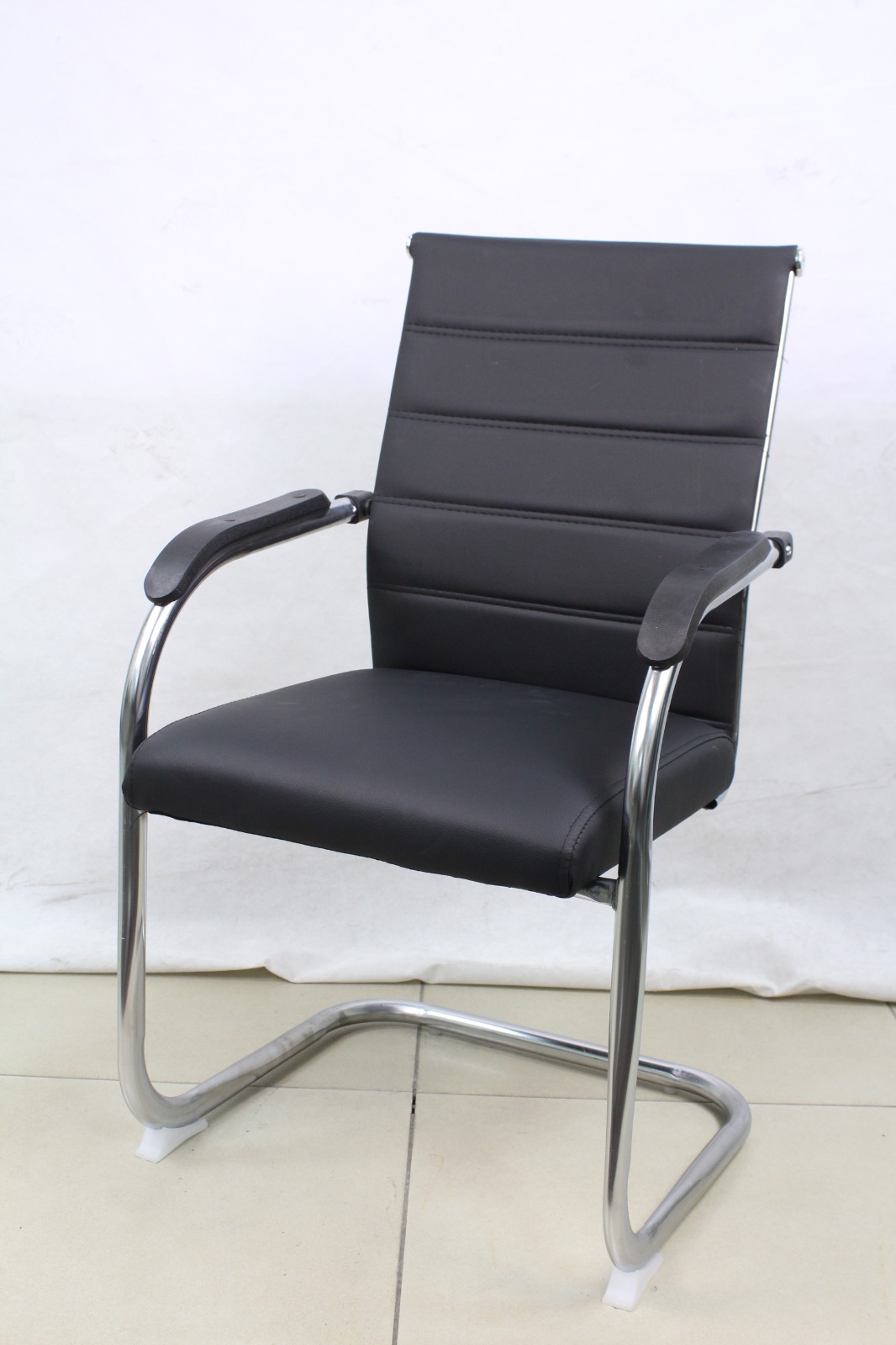 Black Ribbed Leather Cantilever Visitor Chair
